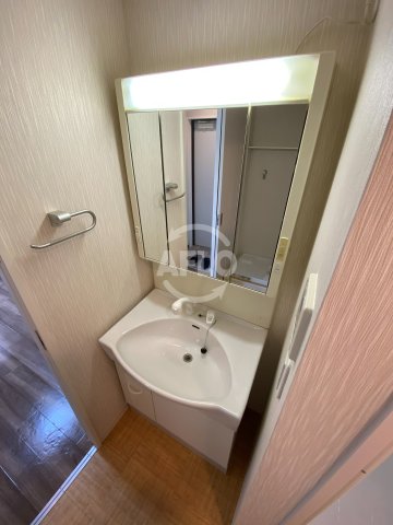 洗面設備　トモ南堀江　独立洗面台