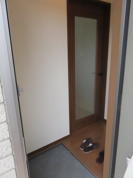 玄関　玄関ホールがあるといいですね