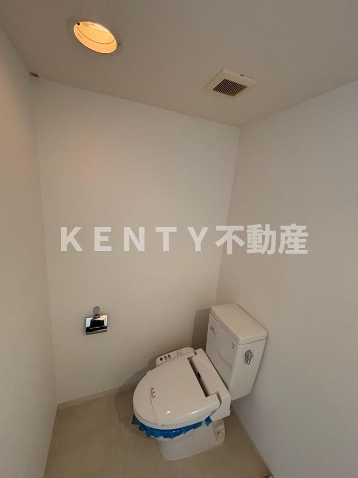 トイレ　清潔感のあるトイレです