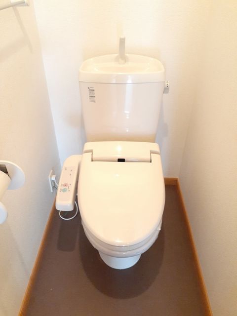 クレメントガーデンハウス A棟のトイレ写真