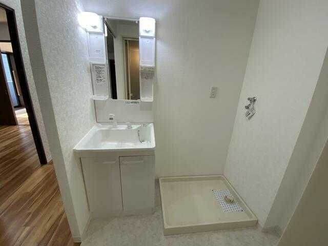 洗面設備　別タイプ部屋　参考写真です
