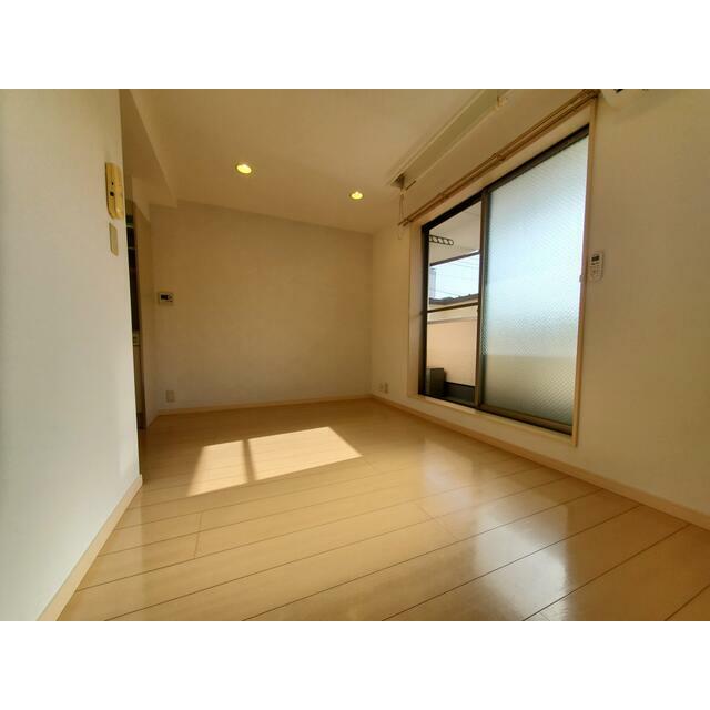 居室・リビング　同タイプ別部屋参考画像になります。