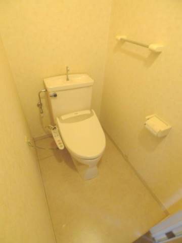 地下鉄桜通線 高岳駅 徒歩3分 6階建 築37年のトイレ写真