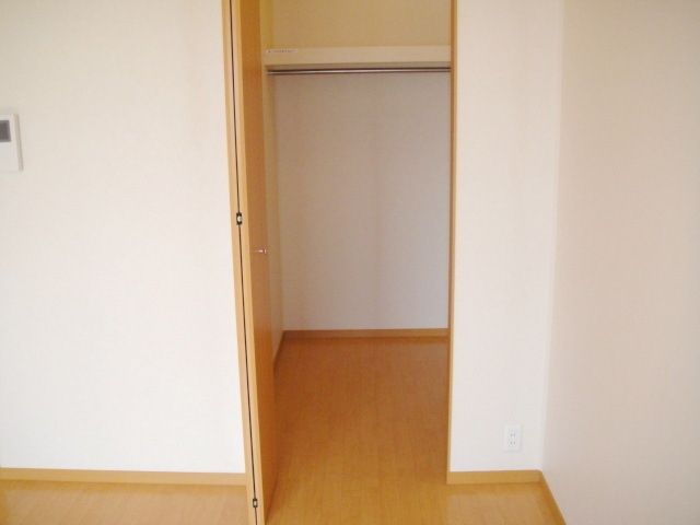 収納　★ウォークインクローゼット1.5帖★