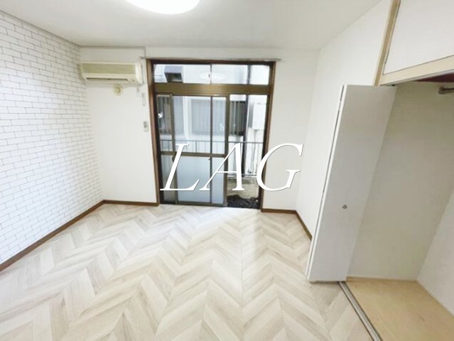 居室・リビング　洋室のお部屋です。
