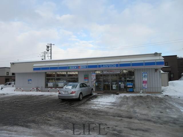コンビニ　ローソン札幌真栄3条二丁目店（コンビニ）まで224m