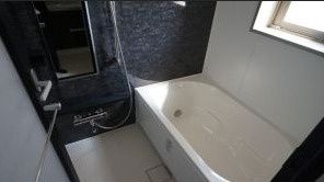 バス・シャワールーム　写真は同タイプ住居です。