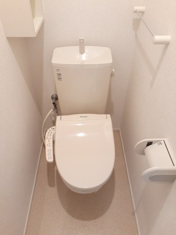 トイレ　図面と現状に相違がある場合には現状を優先