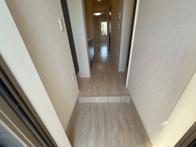 建物外観　省エネ性能ラベル