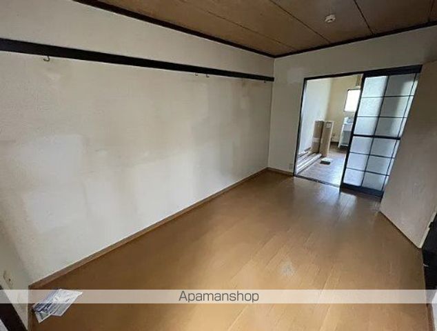 小田急小田原線 本厚木駅 バス乗車時間：11分 最寄りバス停で下車 徒歩4分 2階建 築37年のその他写真