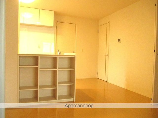Jーroomの居間写真