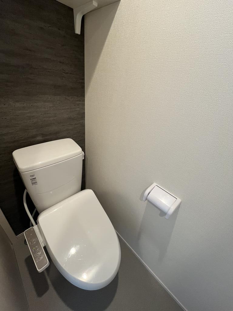 トイレ　※同建築物別部屋（反転パターン）