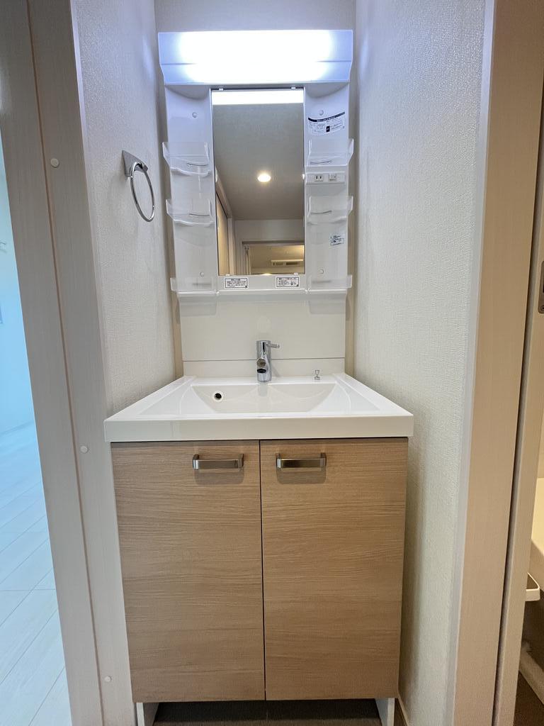 洗面設備　※同建築物別部屋（反転パターン）