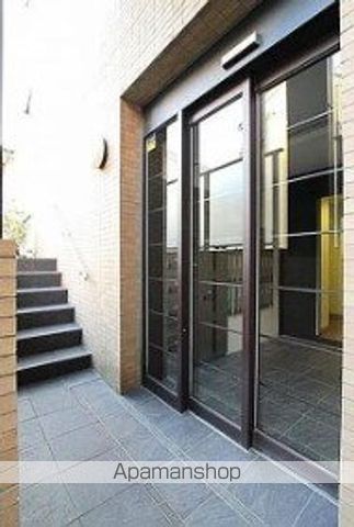 京王井の頭線 高井戸駅 徒歩11分 3階建 築21年の外観写真