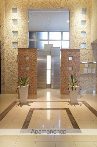 地下鉄空港線 中洲川端駅 徒歩5分 20階建 築21年の外観写真