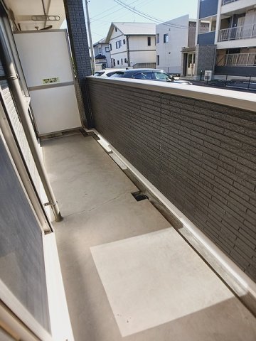 バルコニー　陽当たり良好なバルコニーです