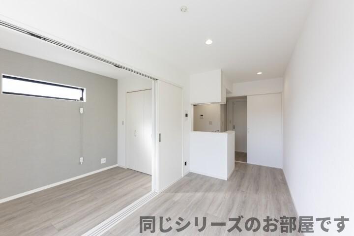 西鉄天神大牟田線 高宮駅 徒歩11分 3階建 新築の外観写真