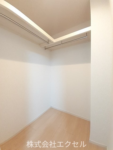 収納　ウォークインクロゼットです。