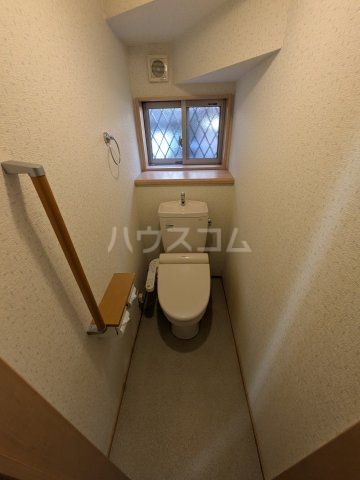 飯山満町戸建0001のトイレ写真