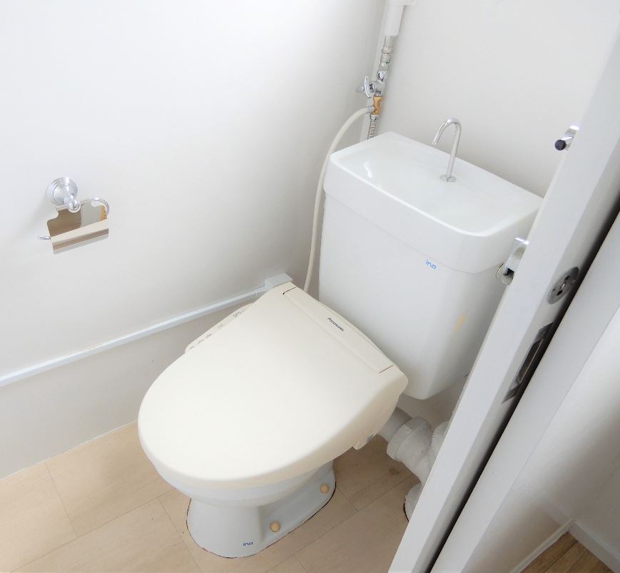 トイレ　トイレもきれいです