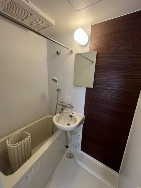 バス・シャワールーム　（別タイプ参考写真）Glanz王子WEST　北区滝野川2