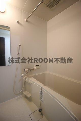 バス・シャワールーム　お風呂で日々の疲れを落としましょう