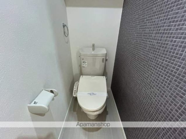 ＪＲ鹿児島本線 箱崎駅 徒歩10分 2階建 築13年のトイレ写真