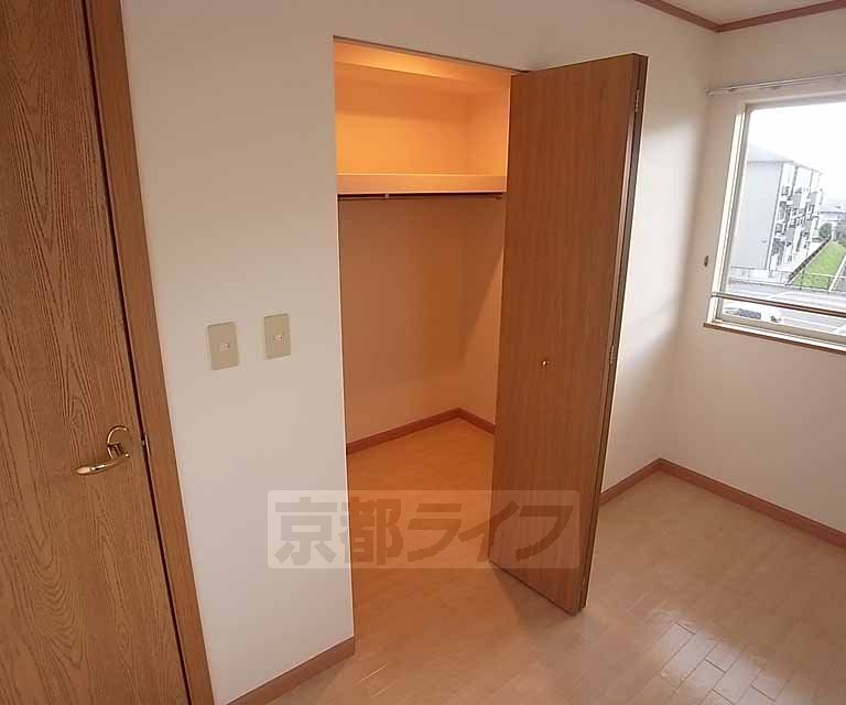 収納　洋室の収納です。