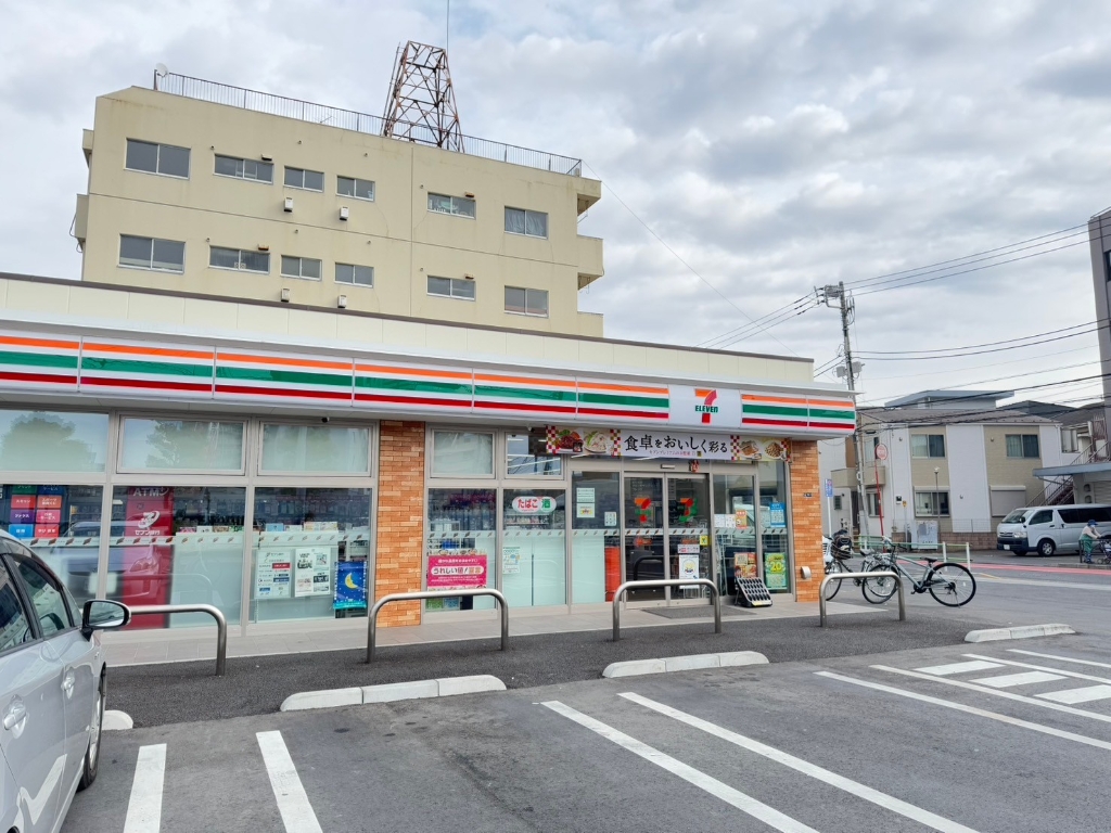 コンビニ　セブンイレブン　葛飾青戸4丁目店（コンビニ）まで150m