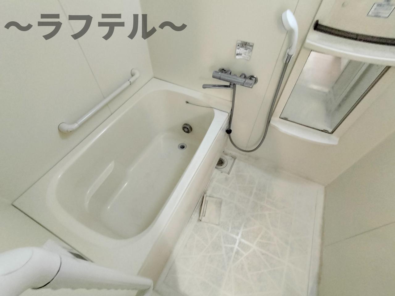 バス・シャワールーム　別部屋イメージ写真