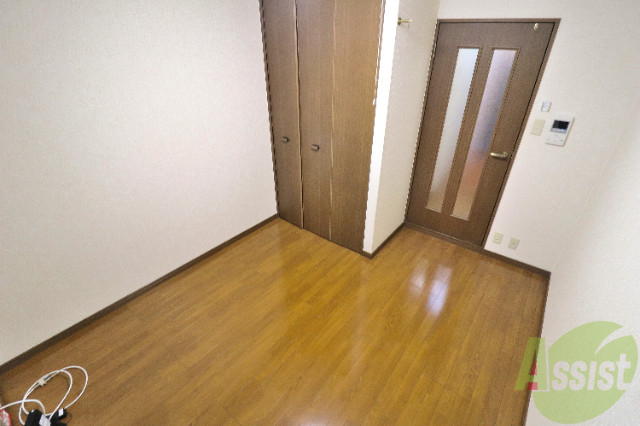 その他部屋・スペース　大きな窓で、陽も入りやすいです！