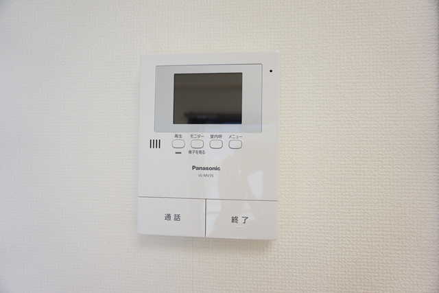 セキュリティ　来客時に便利なTVモニターホン：退去前の為、仕様が異なる場合