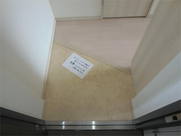 玄関　同じ仕様