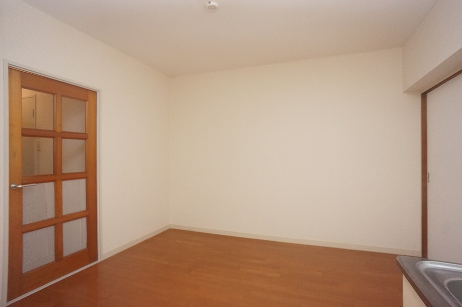 スーパー　Fuji小菅ケ谷店（スーパー）まで199m