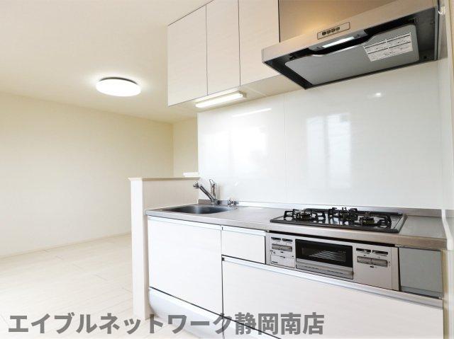 キッチン　お料理しやすいキッチンです