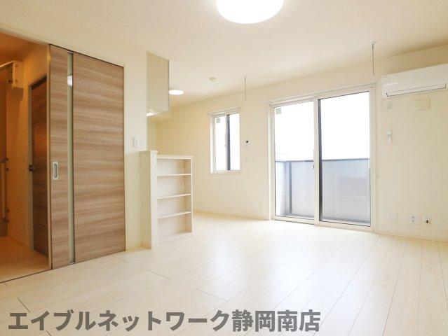 居室・リビング　おしゃれなリビングです