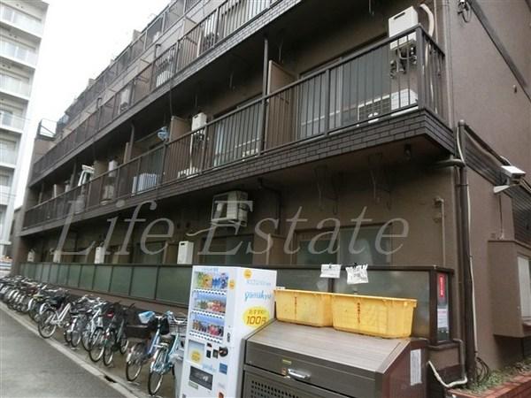 大阪市中央区上本町西のマンションの建物外観