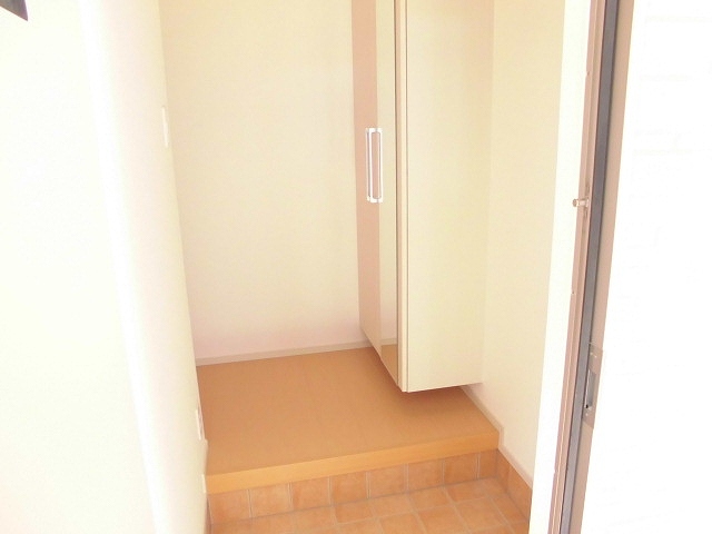 玄関　大きなシューズボックス