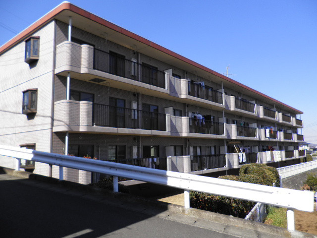 神奈川県平塚市公所（マンション）の賃貸物件の外観