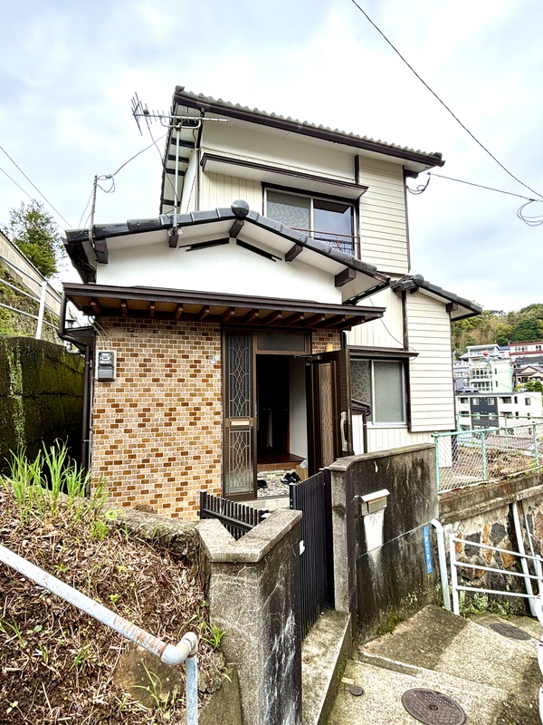 三原１丁目戸建の建物外観