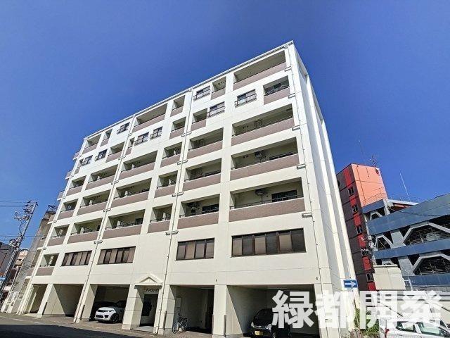 下関市今浦町のマンションの建物外観