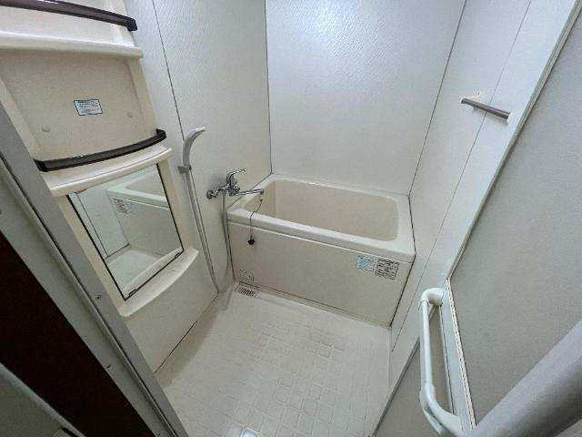 バス・シャワールーム　ユニットバス