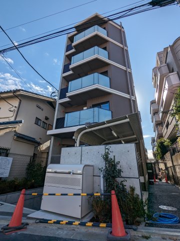 【アルティザ自由が丘の建物外観】