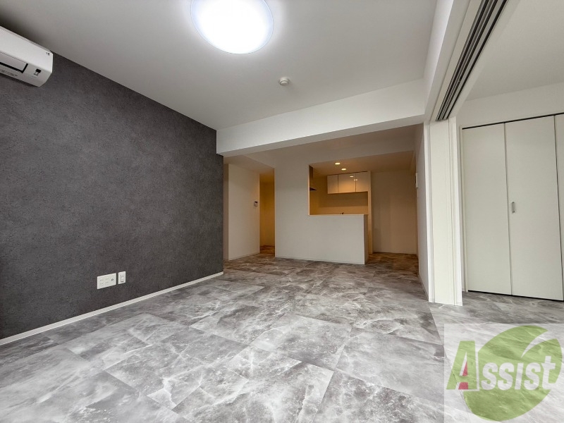 居室・リビング　広々としたリビングですね。使い勝手がよさそうですね！