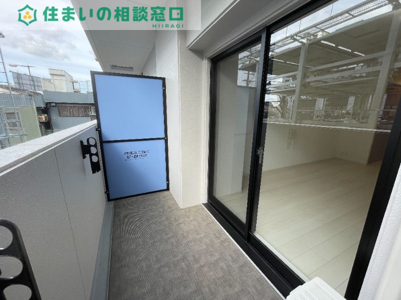 バルコニー　同型