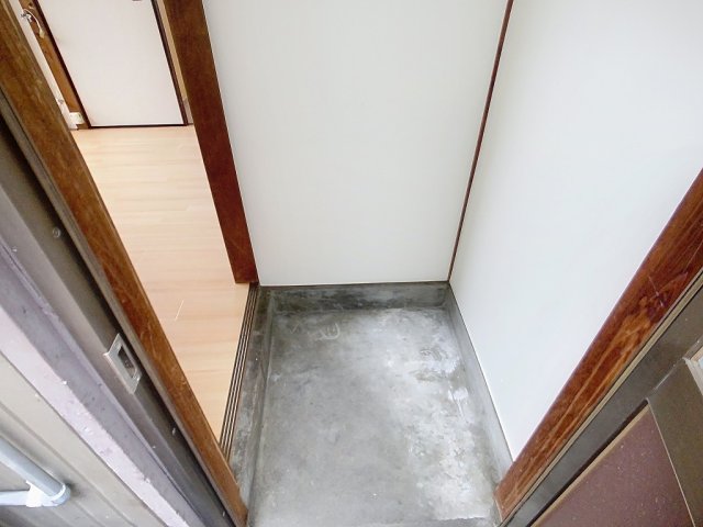 玄関　2025年1月撮影※現況を優先致します。