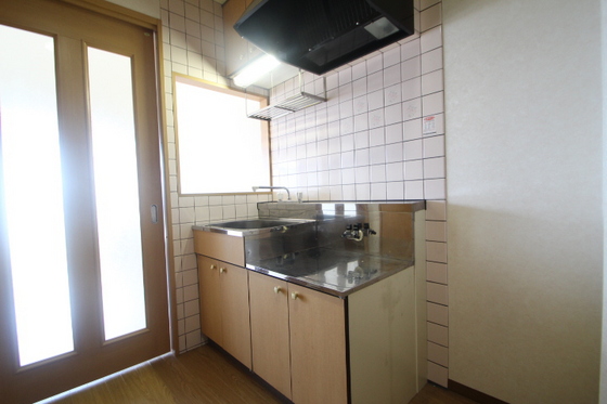 キッチン　※別部屋の写真です