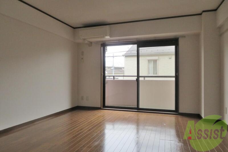 居室・リビング　１０帖の１Ｋってかなり広いんですよー。