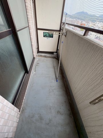 バルコニー　陽当たり良好なバルコニーです