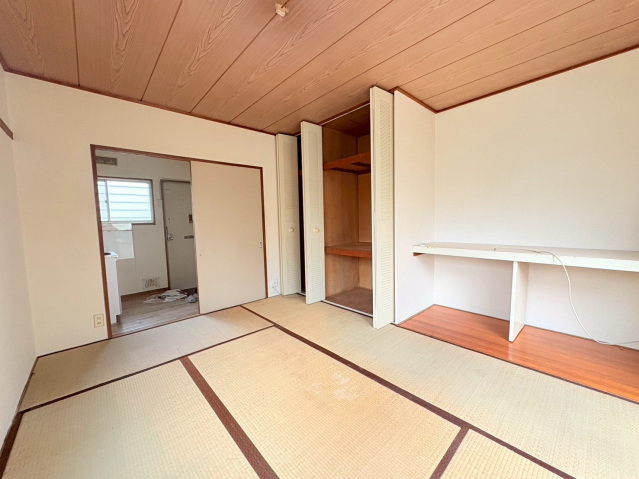 居室・リビング　ゆったり寛げる和室。